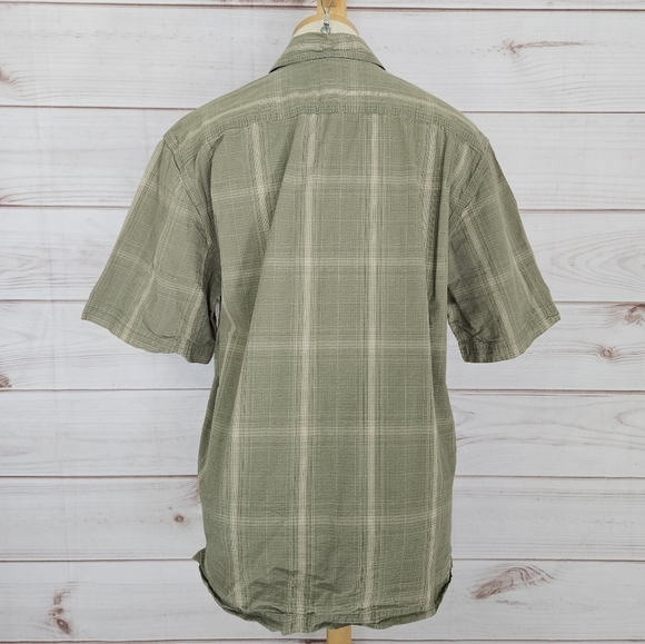 Carhartt Short Sleeve Cotton Utility Work Shirt in Sage Green Stripe Size Medium - Picture 3 of 10